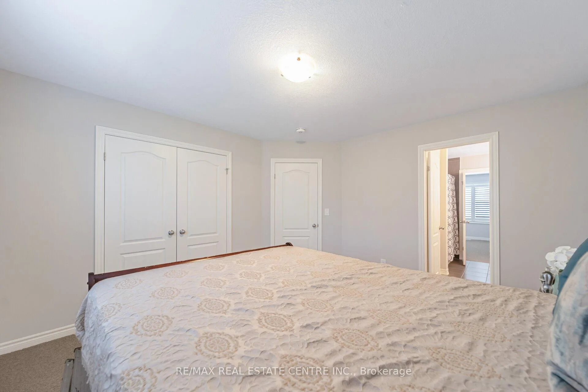 Photo 36 of 18 Ryan Street, Centre Wellington, Fergus — HOMEH