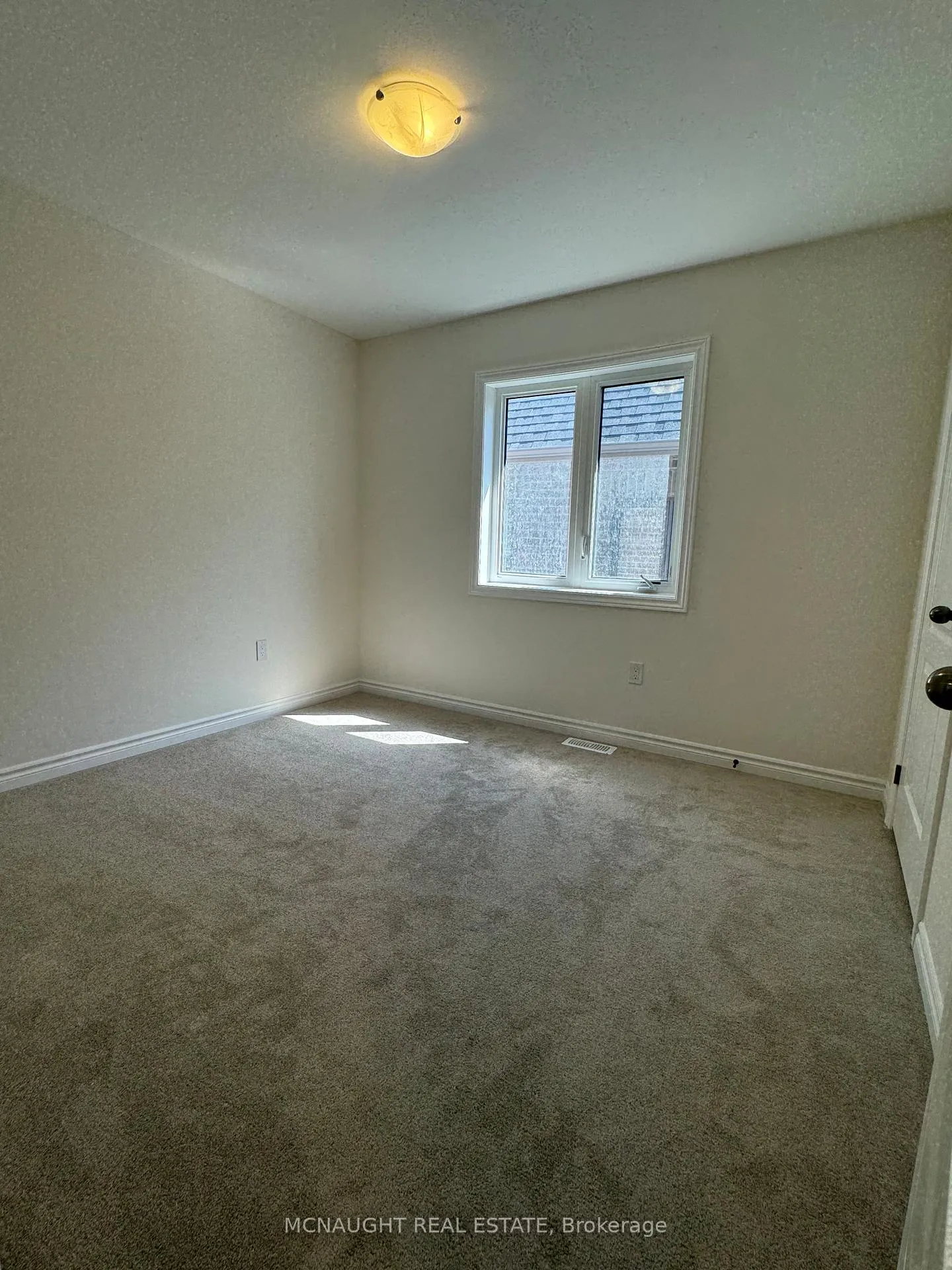 Photo 17 of 39 Lawrence D. Pridham Avenue, New Tecumseth, Rural New Tecumseth — HOMEH
