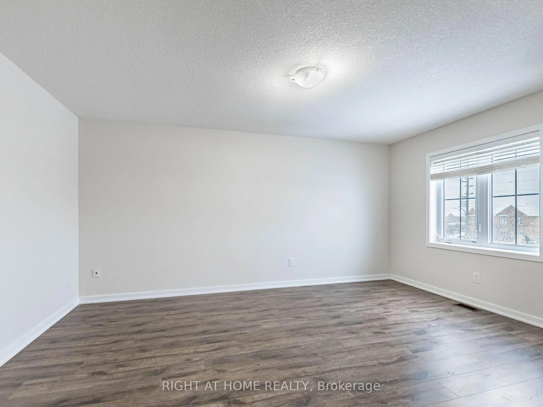 Photo 16 of 16 Edsel Road, Brampton, Northwest Brampton — HOMEH