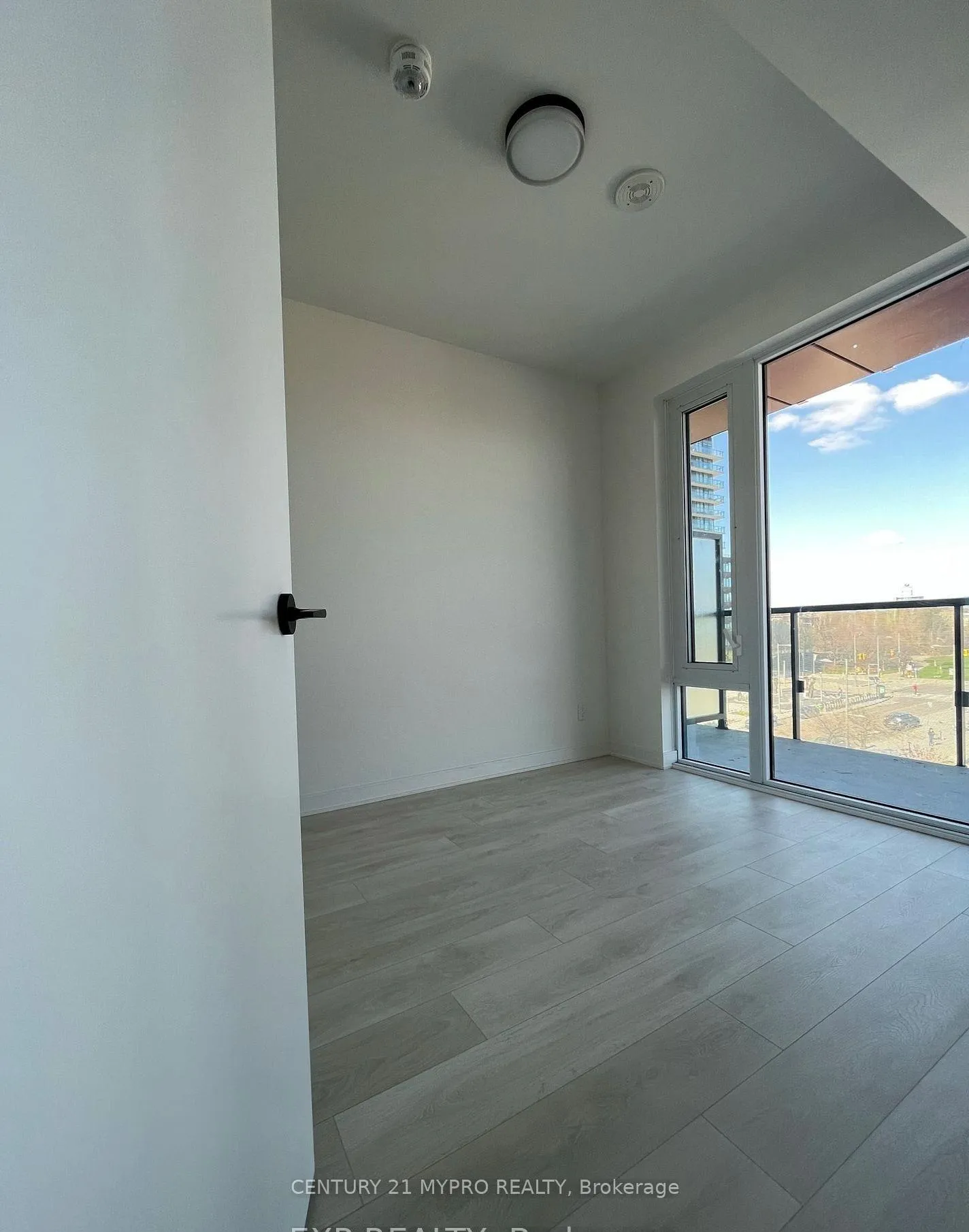 Photo 15 of Unit N529, 35 Rolling Mills Road, Toronto, Waterfront Communities — HOMEH