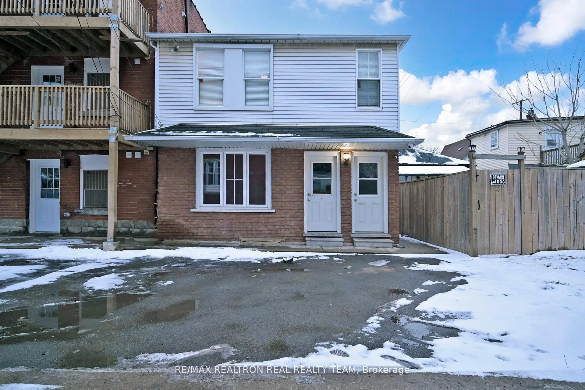Front of Unit #C1, 1129 Cannon Street E
