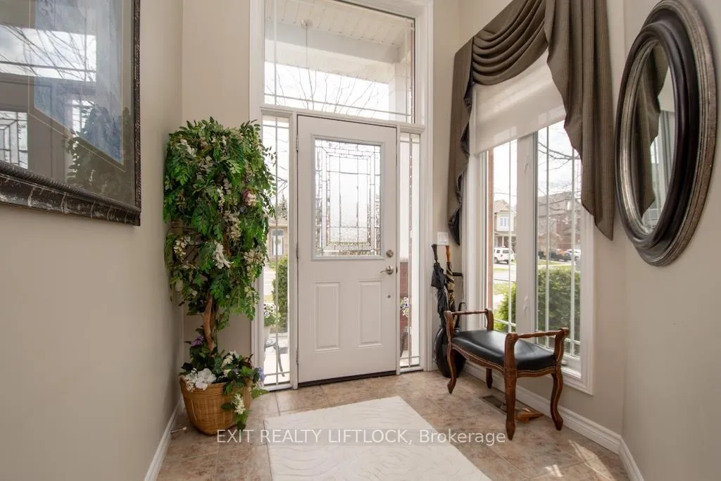Photo 3 of 2495 Cunningham Boulevard, Peterborough, Ashburnham Ward 4 — HOMEH