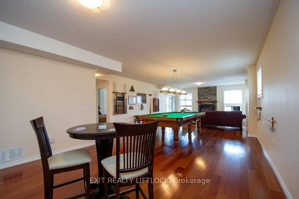 Photo 37 of 2495 Cunningham Boulevard, Peterborough, Ashburnham Ward 4 — HOMEH