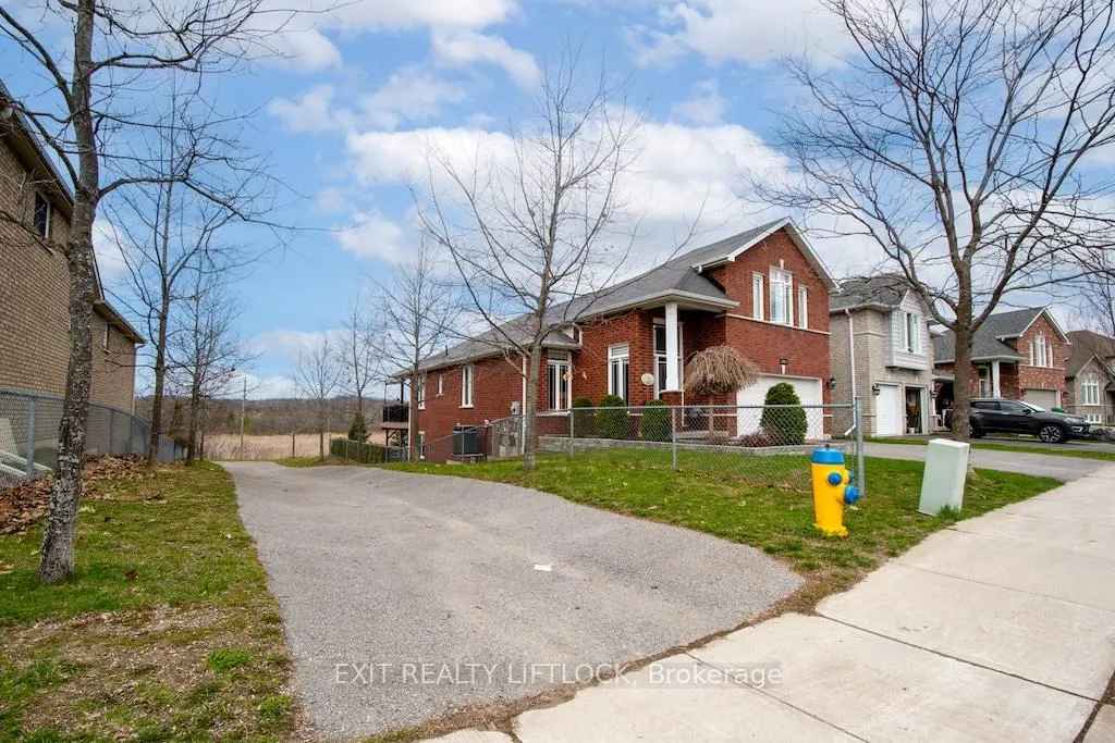 Photo 50 of 2495 Cunningham Boulevard, Peterborough, Ashburnham Ward 4 — HOMEH