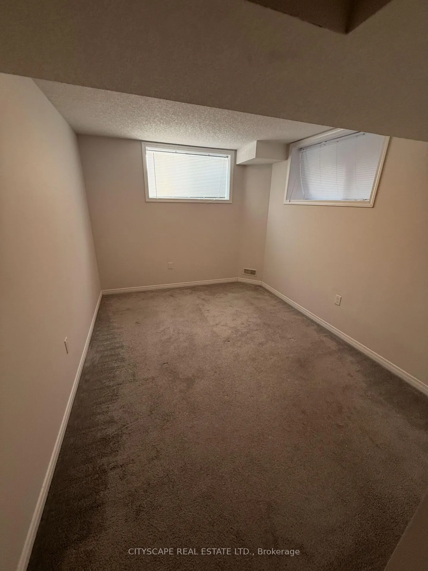 Photo 17 of 267 Buttonbush Street, Waterloo — HOMEH