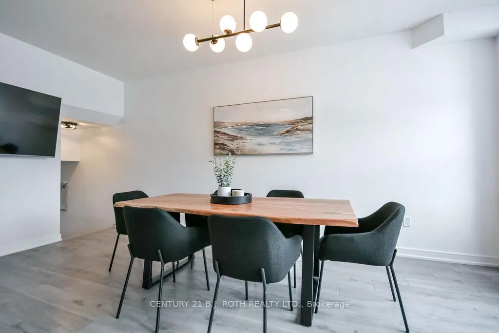 Photo 16 of 104 Blue Forest Crescent, Barrie, Innis-Shore — HOMEH