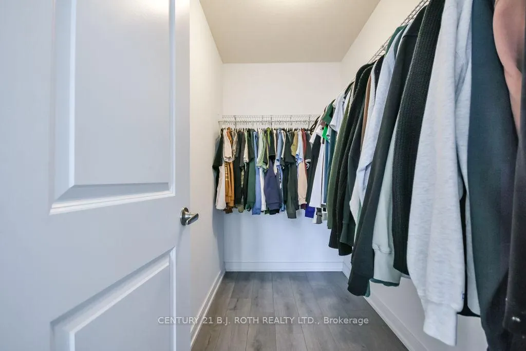 Photo 27 of 104 Blue Forest Crescent, Barrie, Innis-Shore — HOMEH