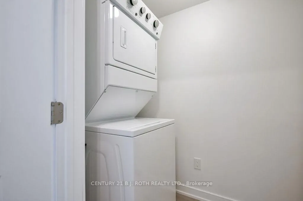 Photo 42 of 104 Blue Forest Crescent, Barrie, Innis-Shore — HOMEH