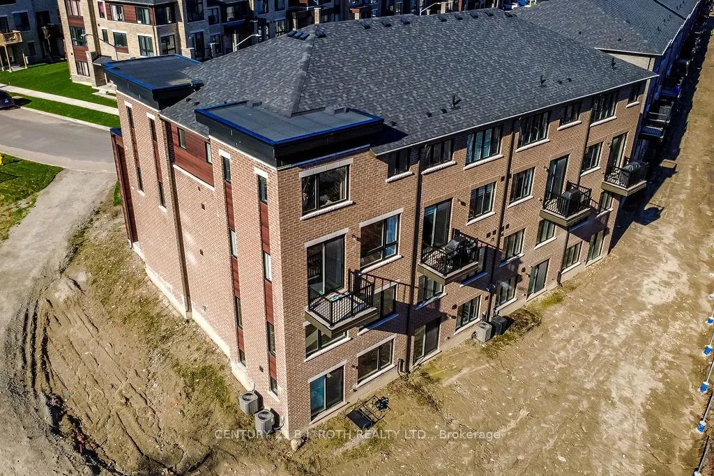 Photo 44 of 104 Blue Forest Crescent, Barrie, Innis-Shore — HOMEH