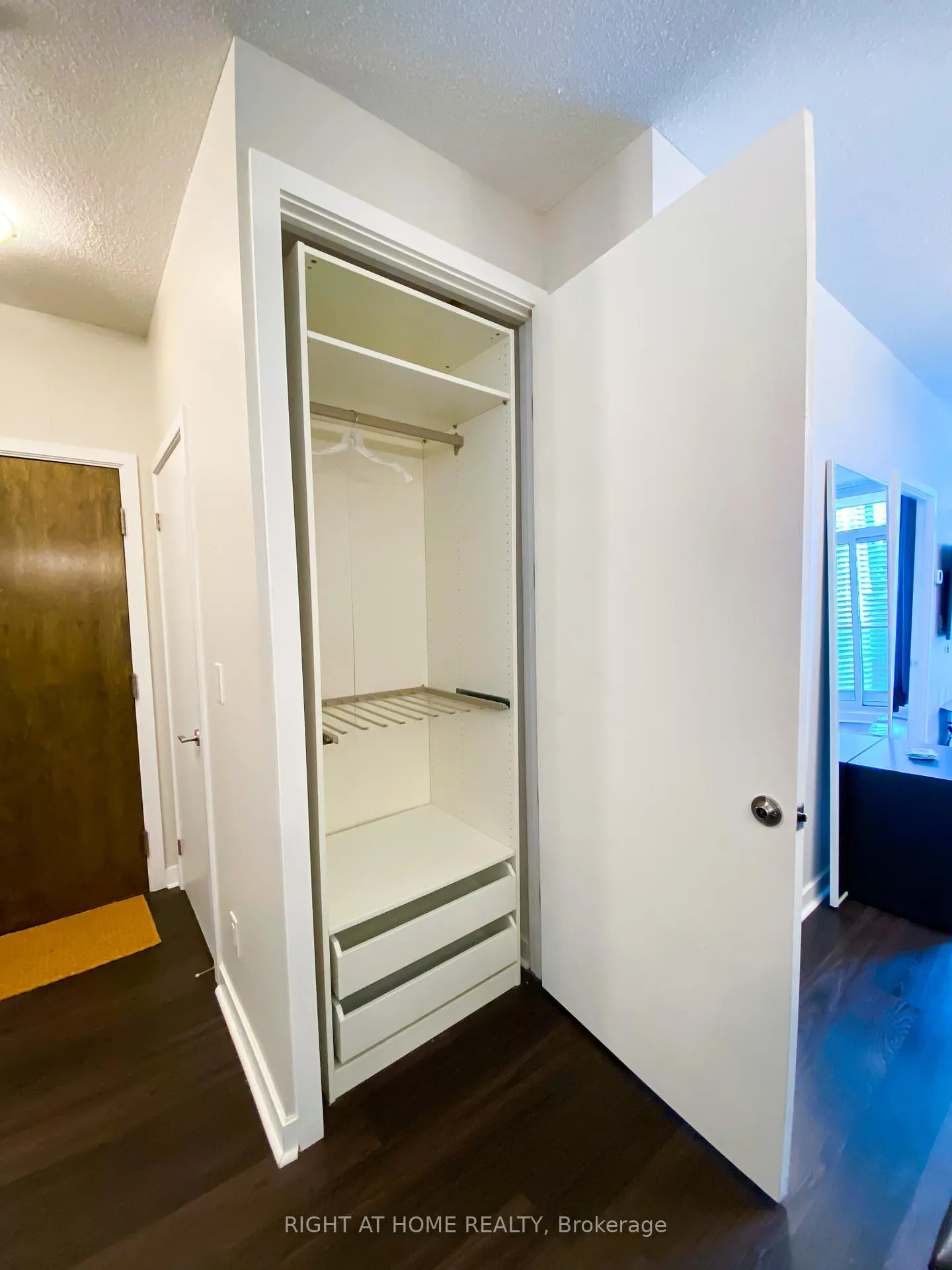 Photo 21 of Unit 3213, 33 Bay Street, Toronto, Waterfront Communities — HOMEH