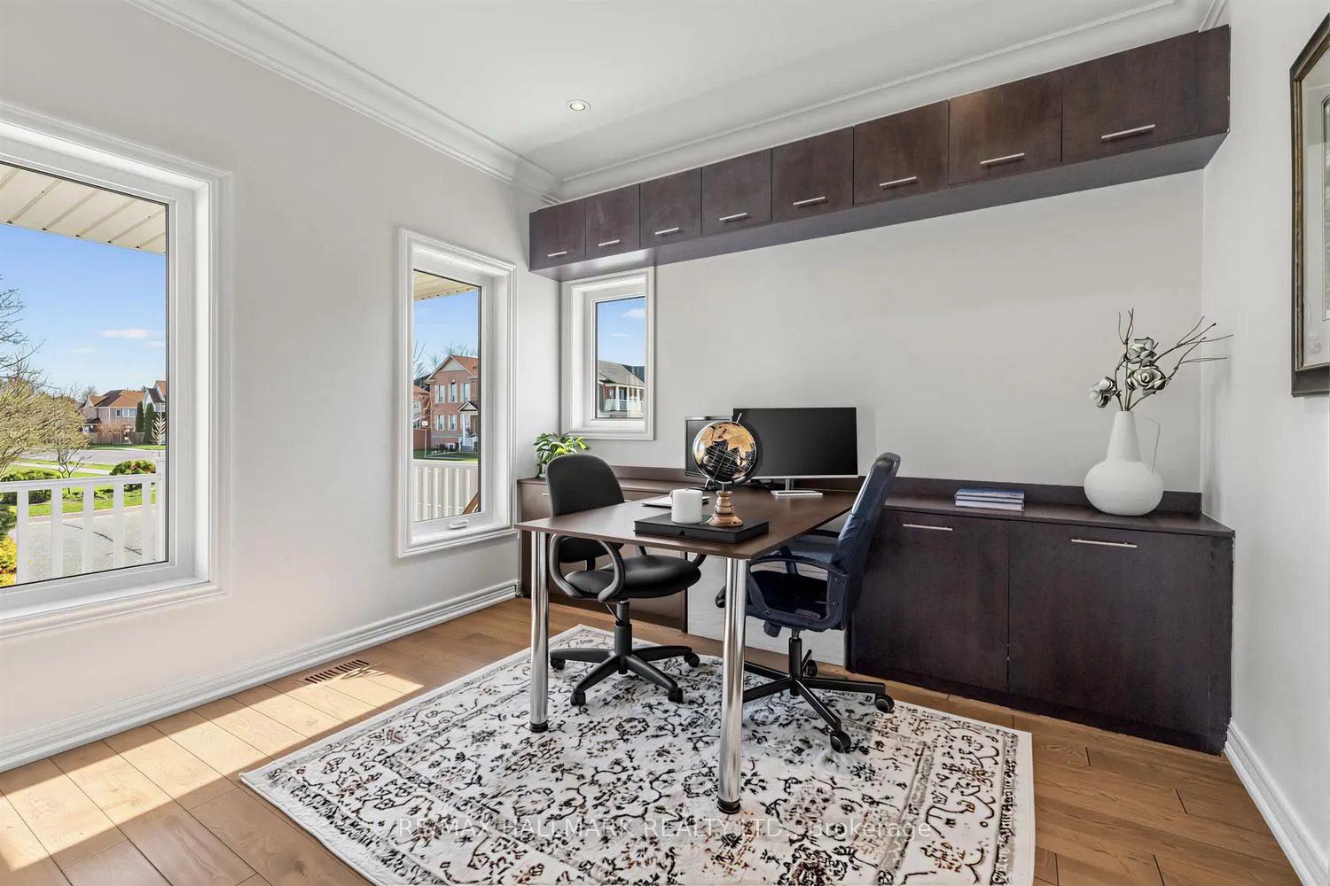 Photo 16 of 341 Kirkvalley Crescent, Aurora, Bayview Wellington — HOMEH