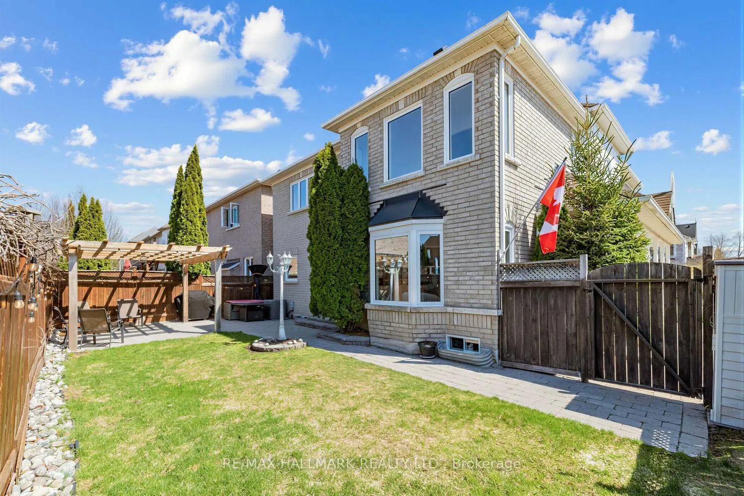 Photo 36 of 341 Kirkvalley Crescent, Aurora, Bayview Wellington — HOMEH