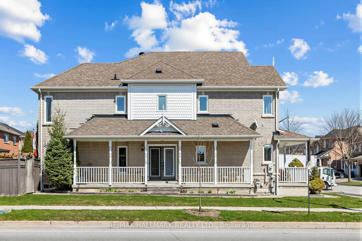 Photo 37 of 341 Kirkvalley Crescent, Aurora, Bayview Wellington — HOMEH