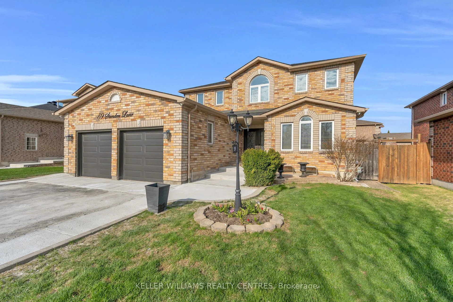 Photo 2 of 59 Stunden Lane, Barrie, Painswick South — HOMEH