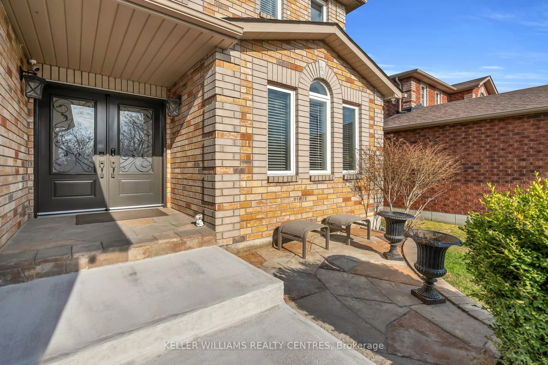 Photo 4 of 59 Stunden Lane, Barrie, Painswick South — HOMEH