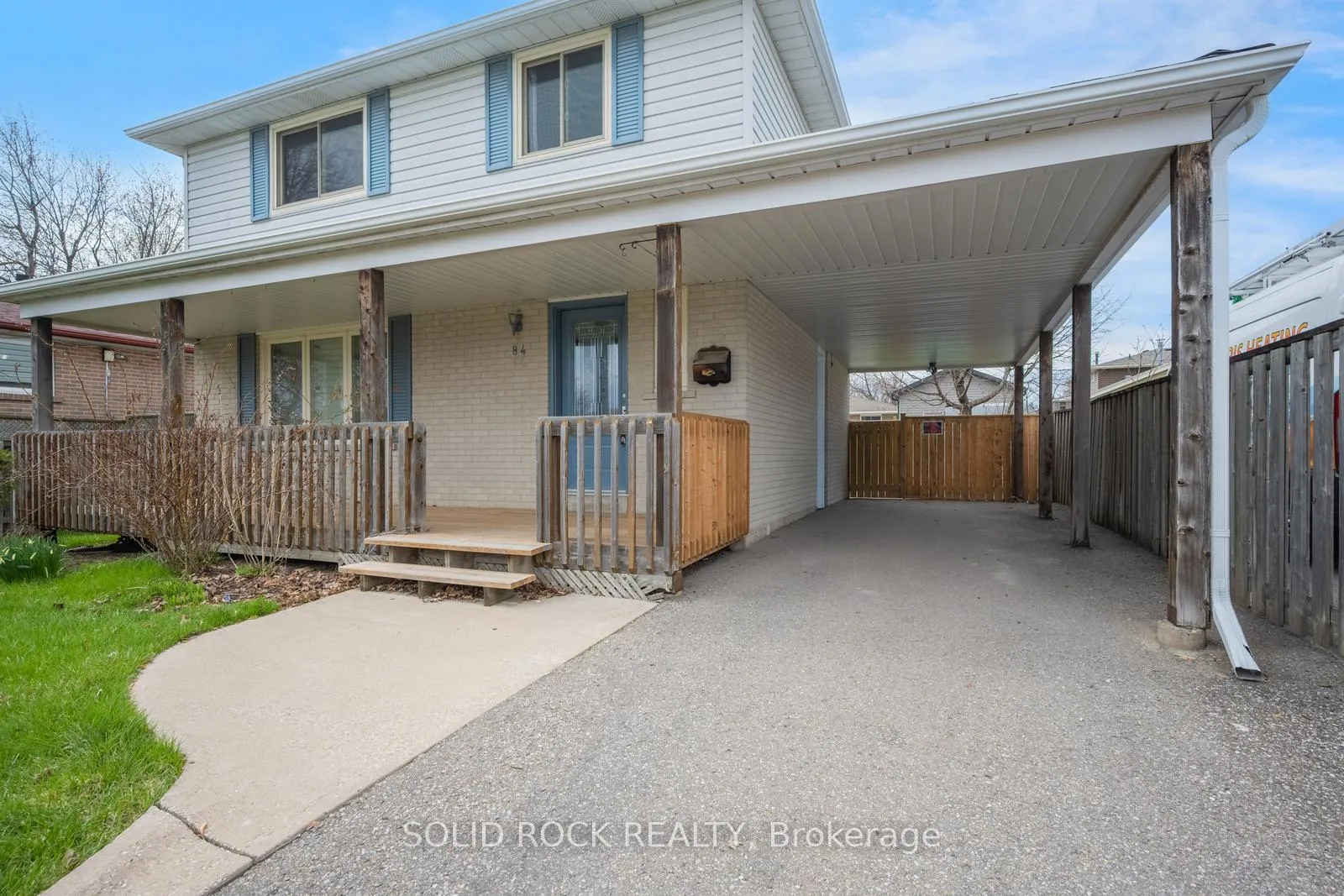 Photo 3 of 84 Sutherland Avenue, Brampton, Madoc — HOMEH