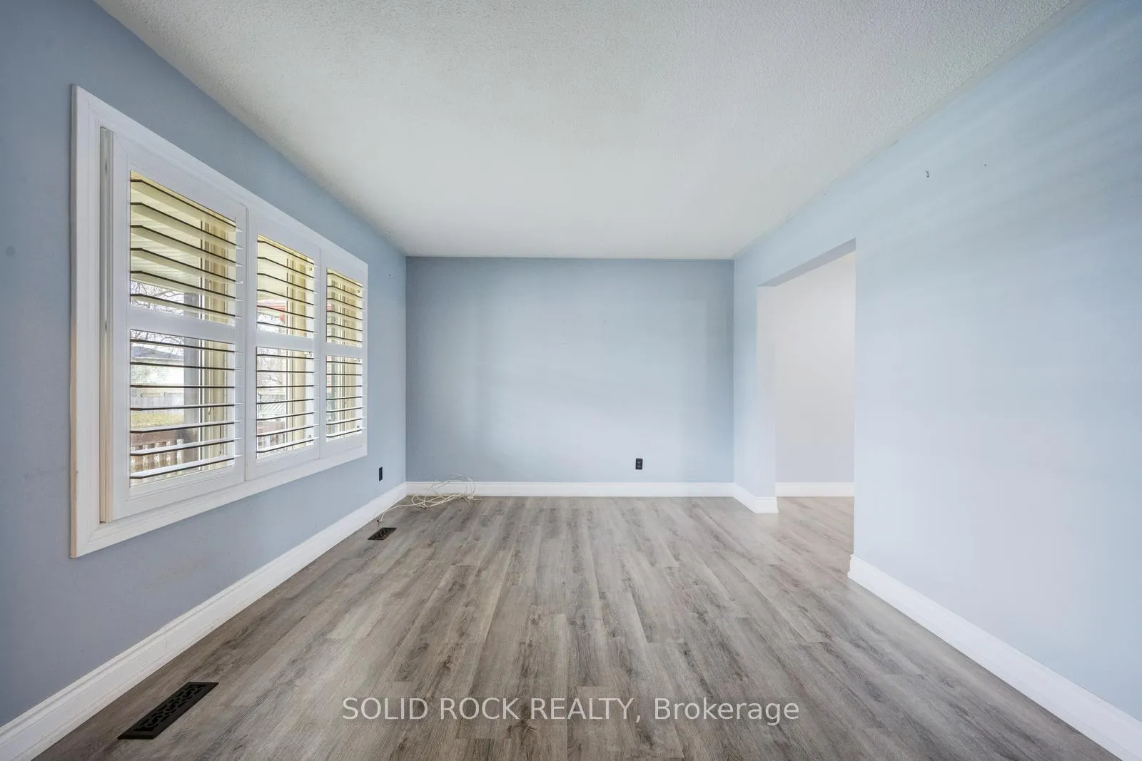 Photo 10 of 84 Sutherland Avenue, Brampton, Madoc — HOMEH