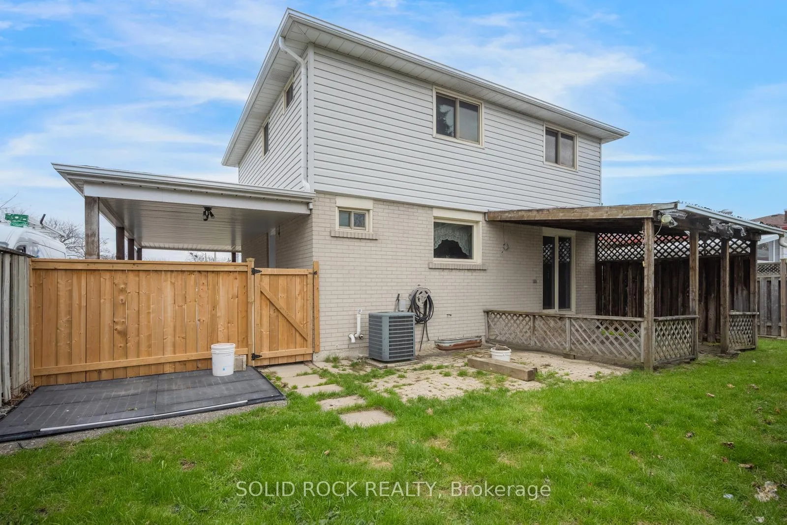 Photo 40 of 84 Sutherland Avenue, Brampton, Madoc — HOMEH