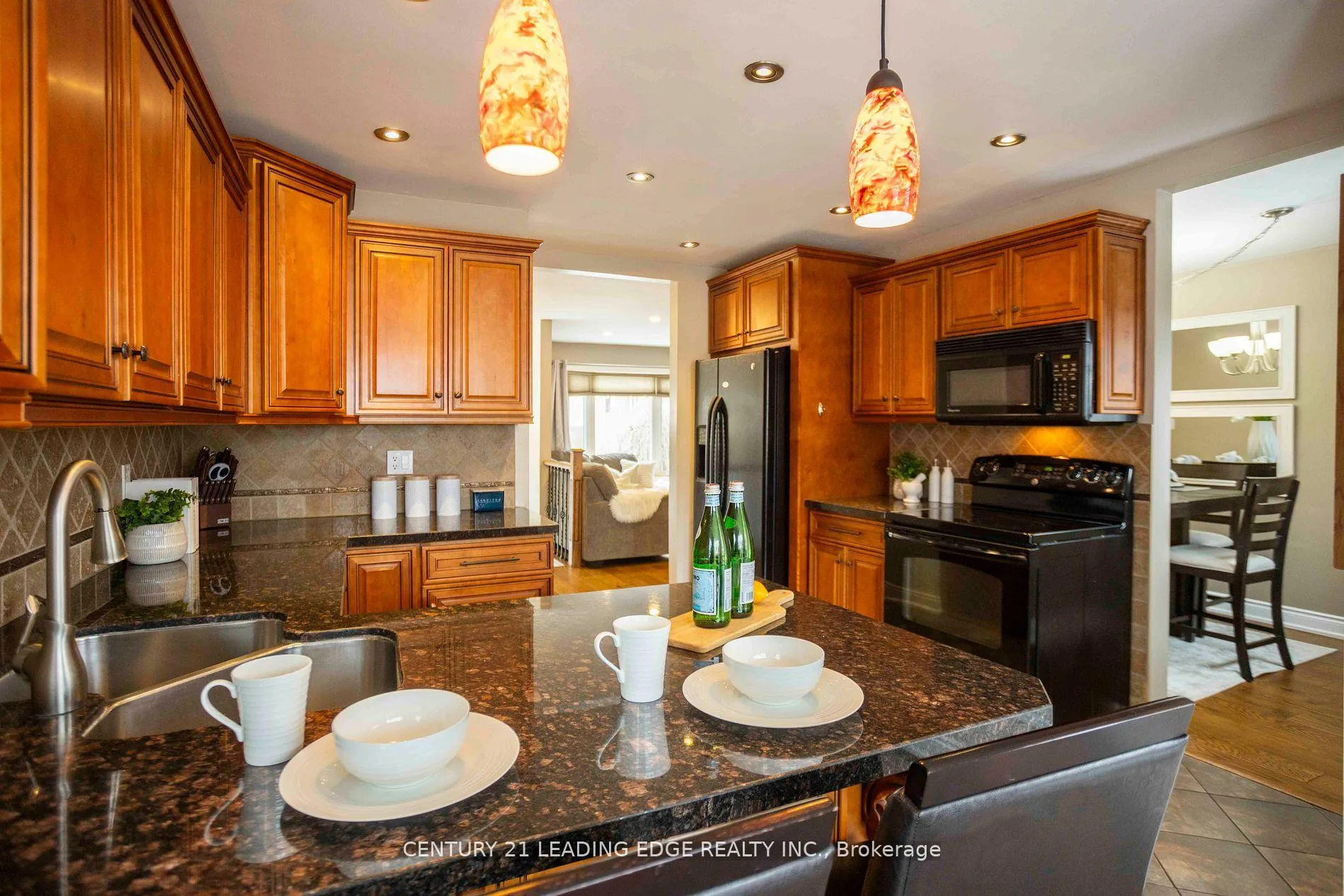 Photo 14 of 873 Copperfield Drive, Oshawa, Eastdale — HOMEH