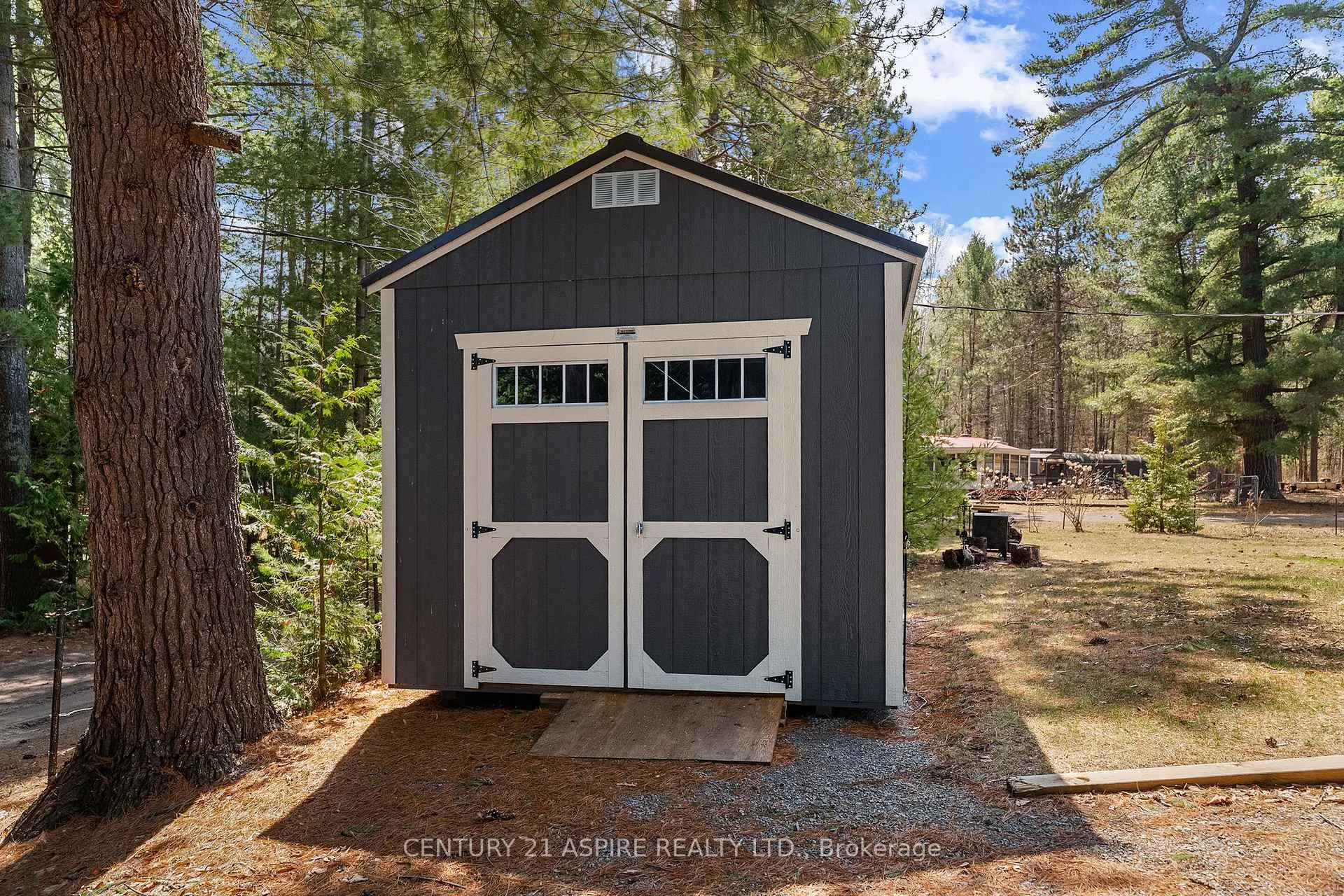 Photo 40 of 97 Billena Way, Bonnechere Valley, Eganville/Bonnechere Twp — HOMEH