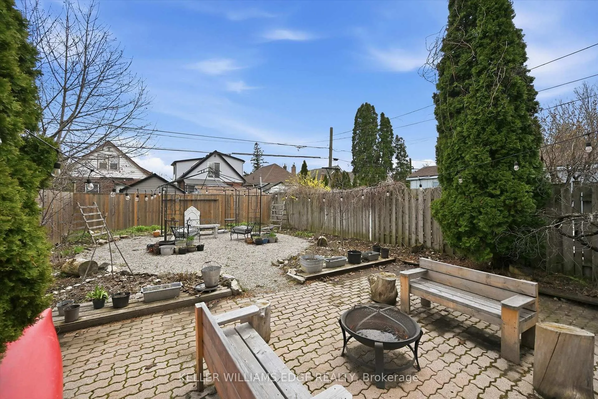 Photo 31 of 153 Graham Avenue S, Hamilton, Delta — HOMEH