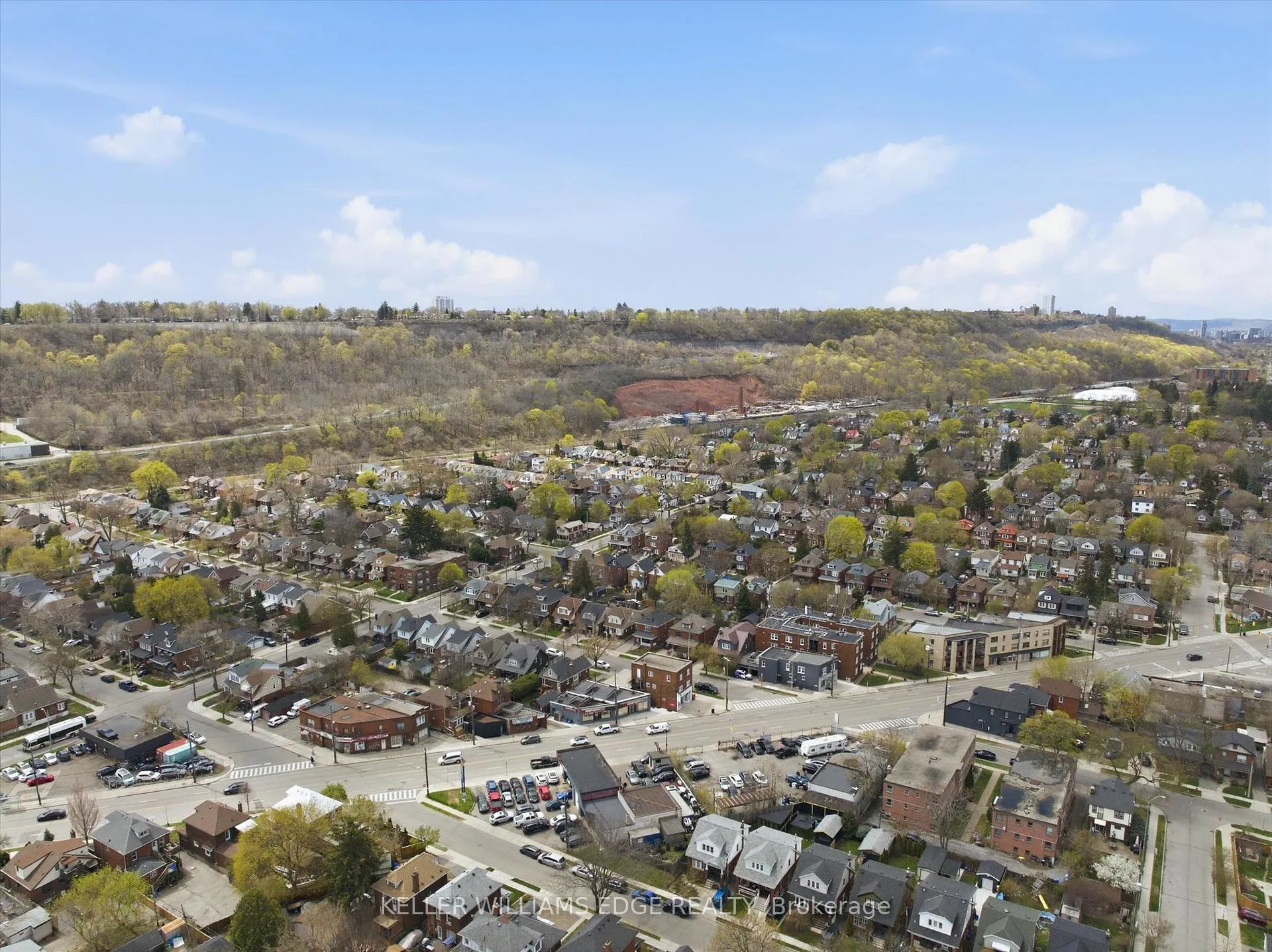 Photo 40 of 153 Graham Avenue S, Hamilton, Delta — HOMEH