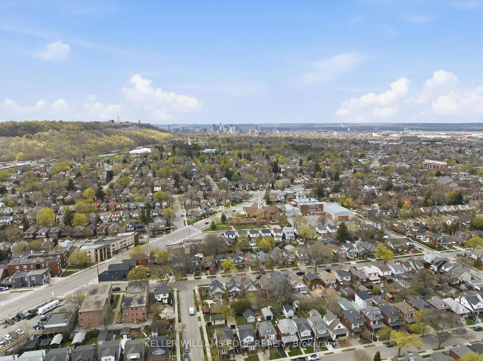 Photo 41 of 153 Graham Avenue S, Hamilton, Delta — HOMEH