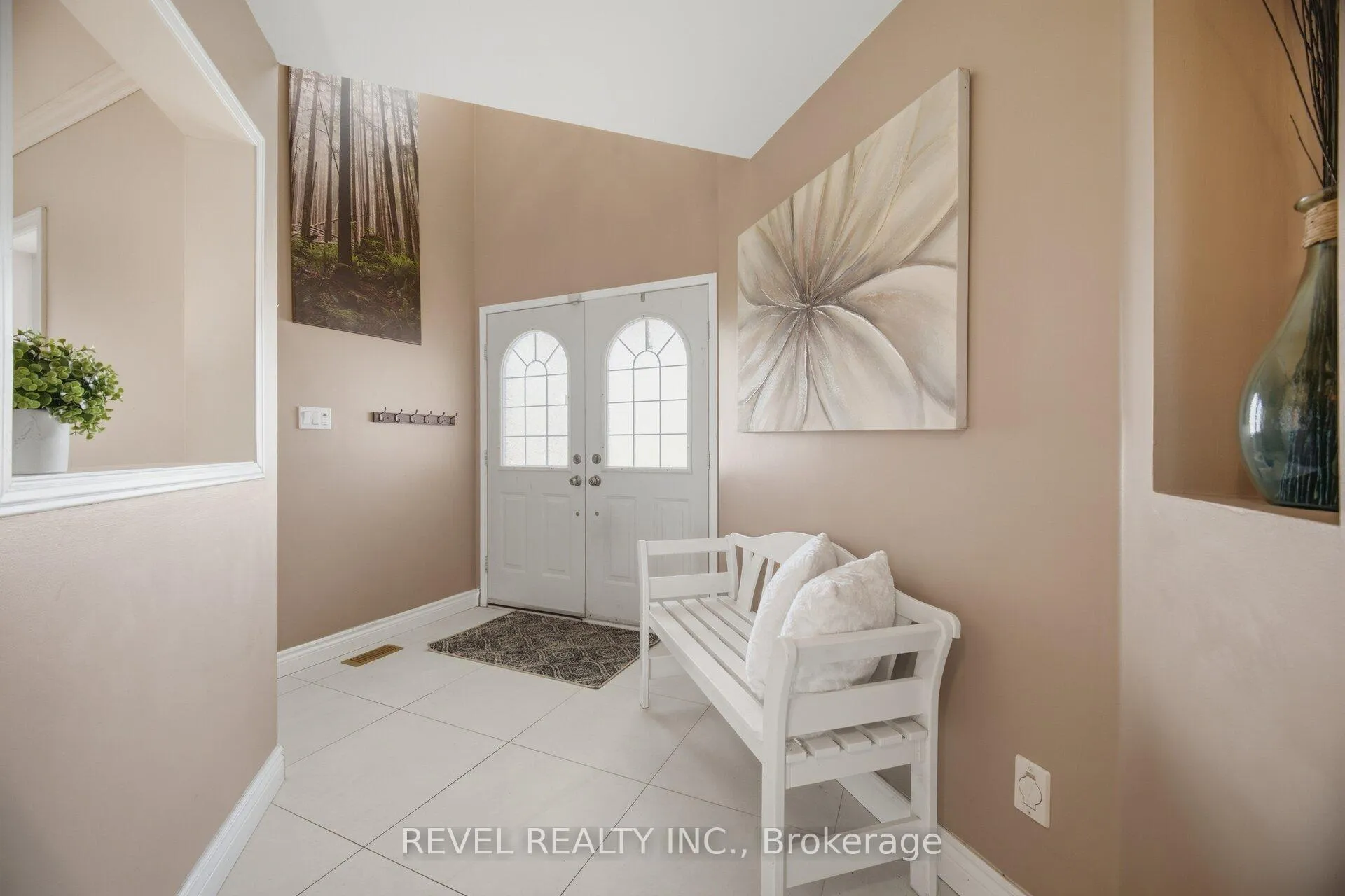 Photo 6 of 14040 Argyll Road, Halton Hills, Georgetown — HOMEH
