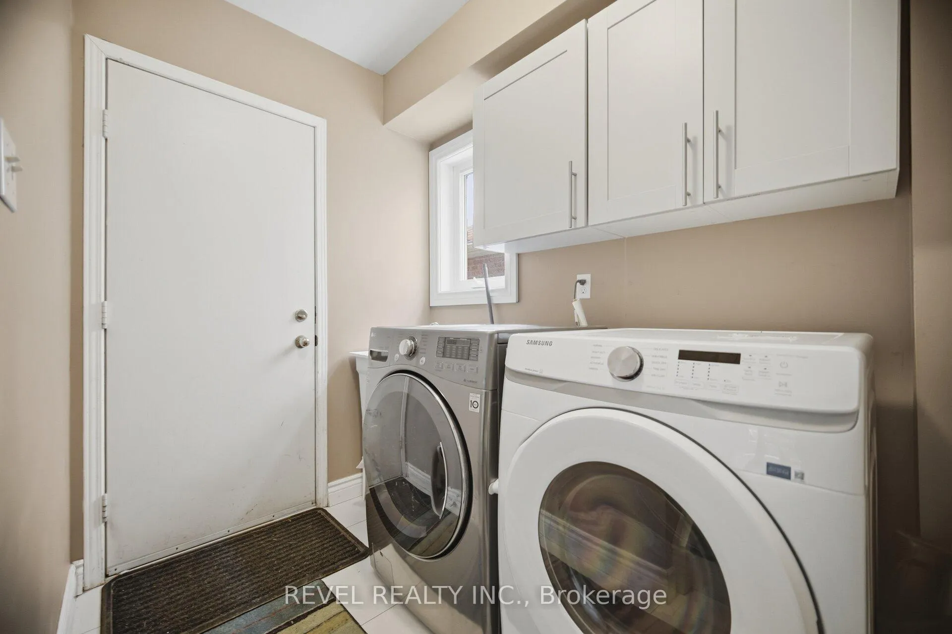 Photo 24 of 14040 Argyll Road, Halton Hills, Georgetown — HOMEH