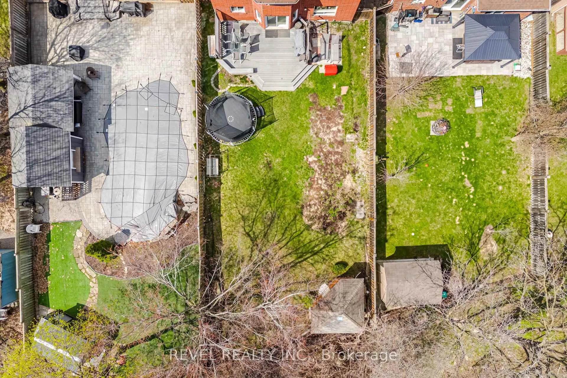 Photo 45 of 14040 Argyll Road, Halton Hills, Georgetown — HOMEH