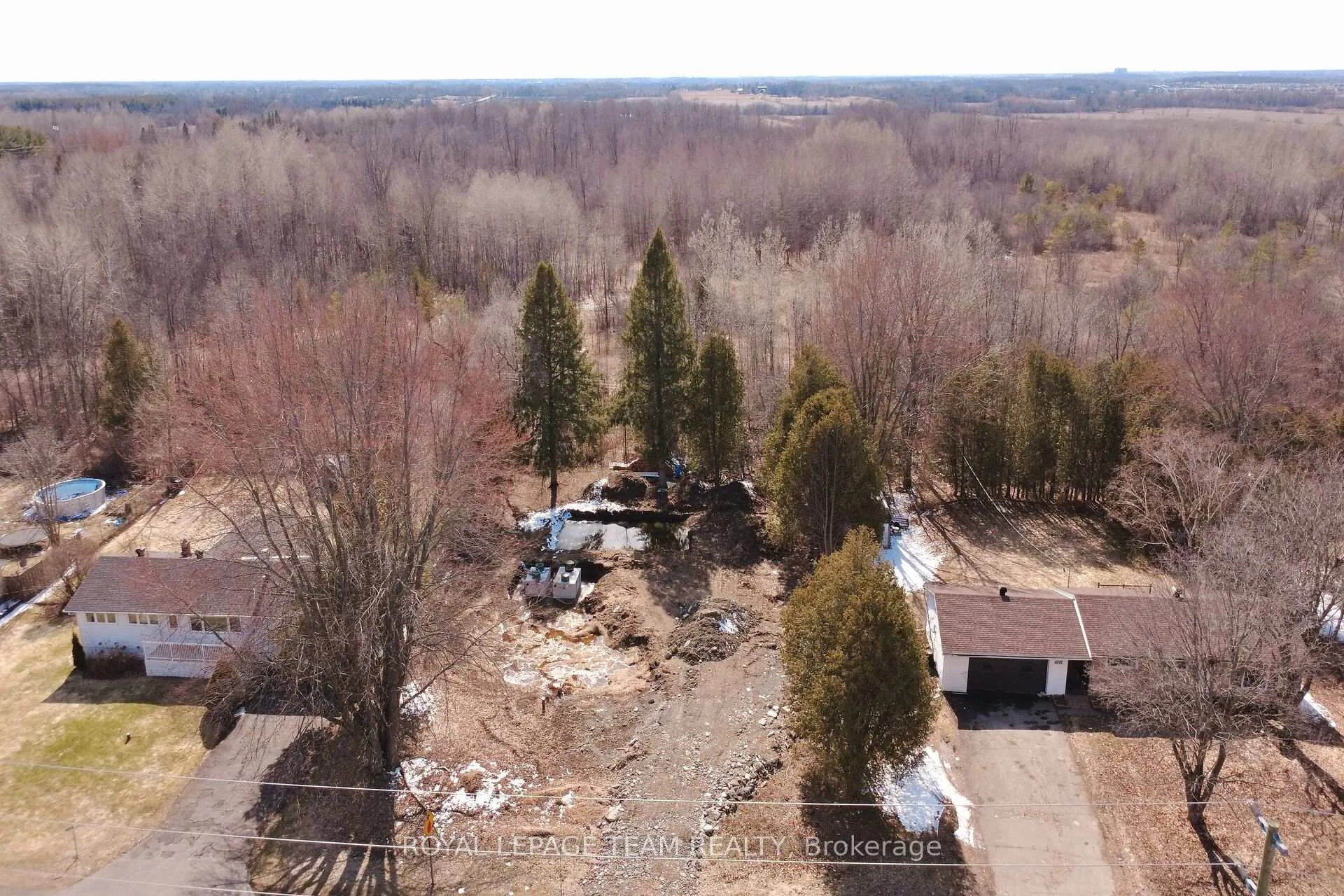 Photo 2 of 4984 Bowesville Road, Ottawa, Riverside South — HOMEH
