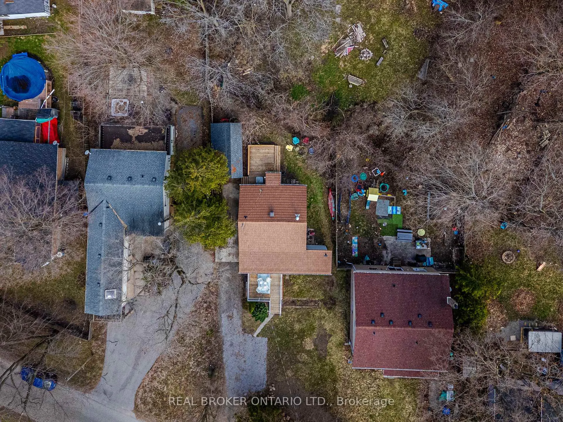 Photo 4 of 37 Pineway Avenue, Georgina, Keswick South — HOMEH