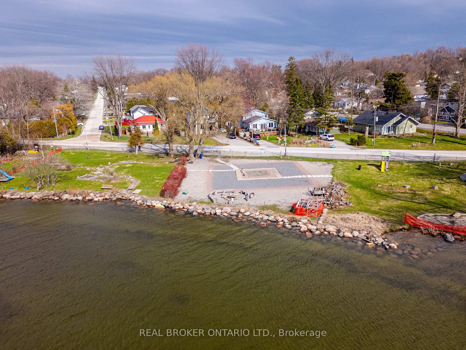 Photo 37 of 37 Pineway Avenue, Georgina, Keswick South — HOMEH