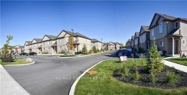 Photo 1 of Unit 72, 7768 Ascot Circle, Niagara Falls, Ascot — HOMEH