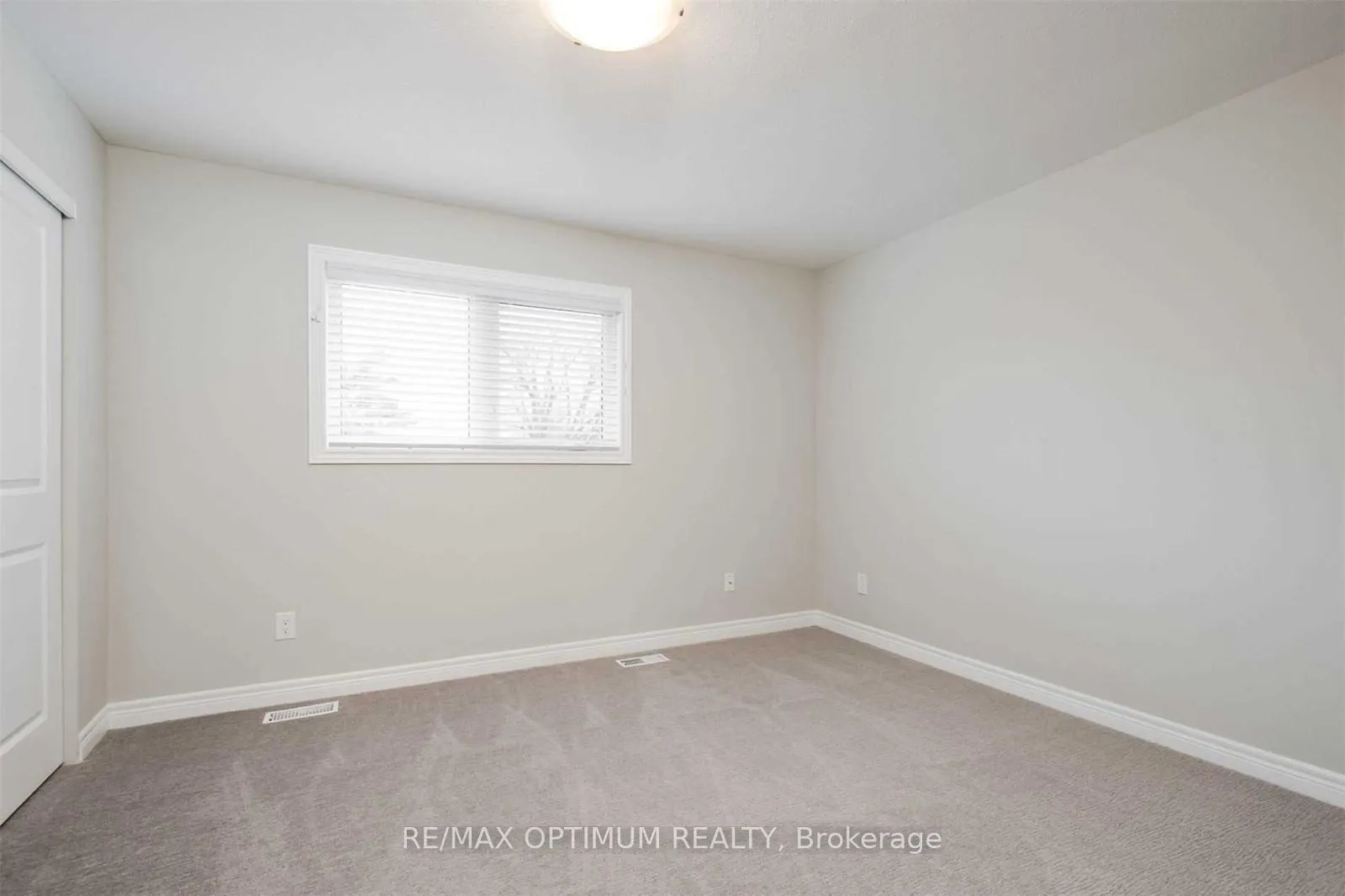 Photo 13 of Unit 72, 7768 Ascot Circle, Niagara Falls, Ascot — HOMEH