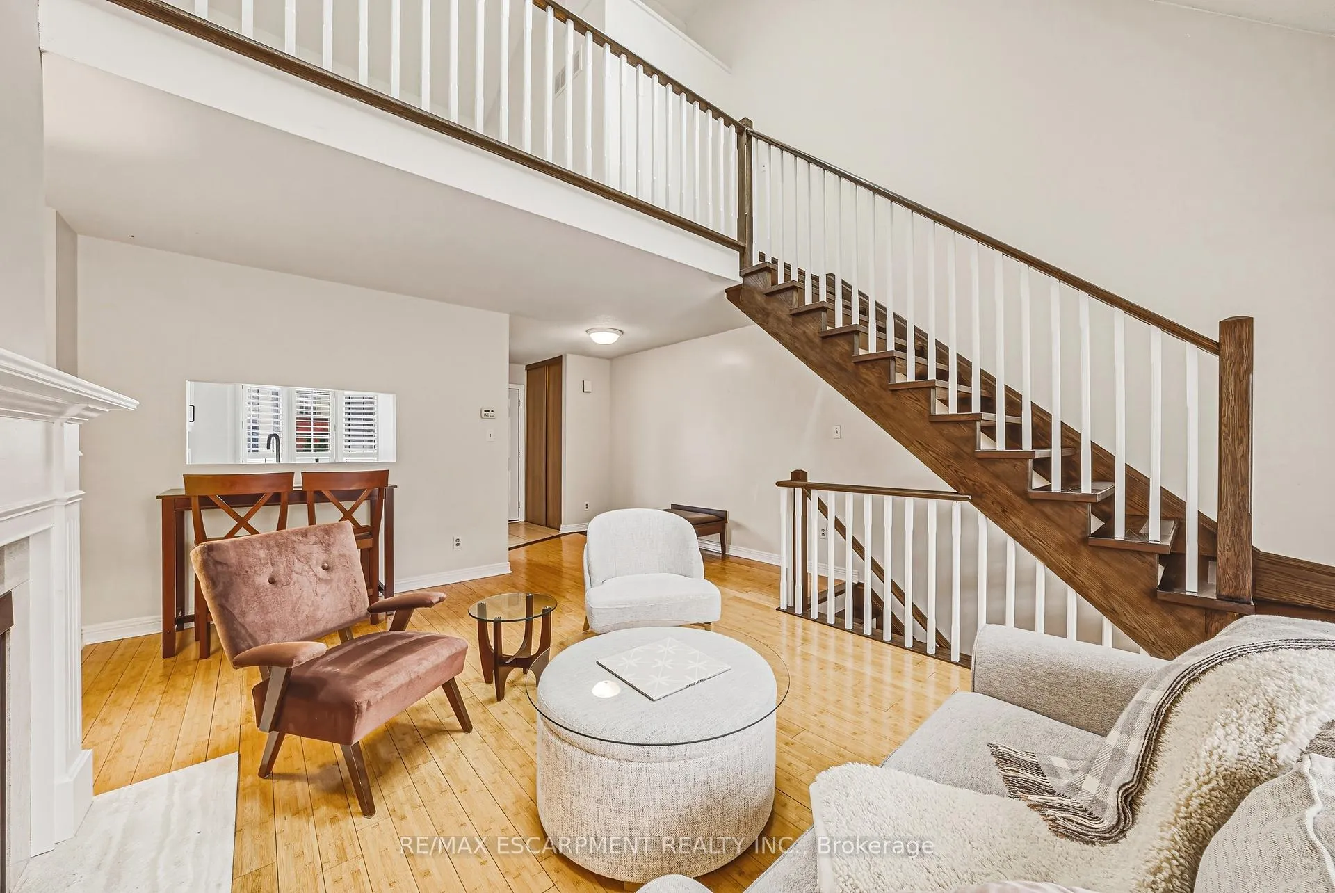 Photo 10 of Unit 11, 1275 Maple Crossing Boulevard, Burlington, Brant — HOMEH
