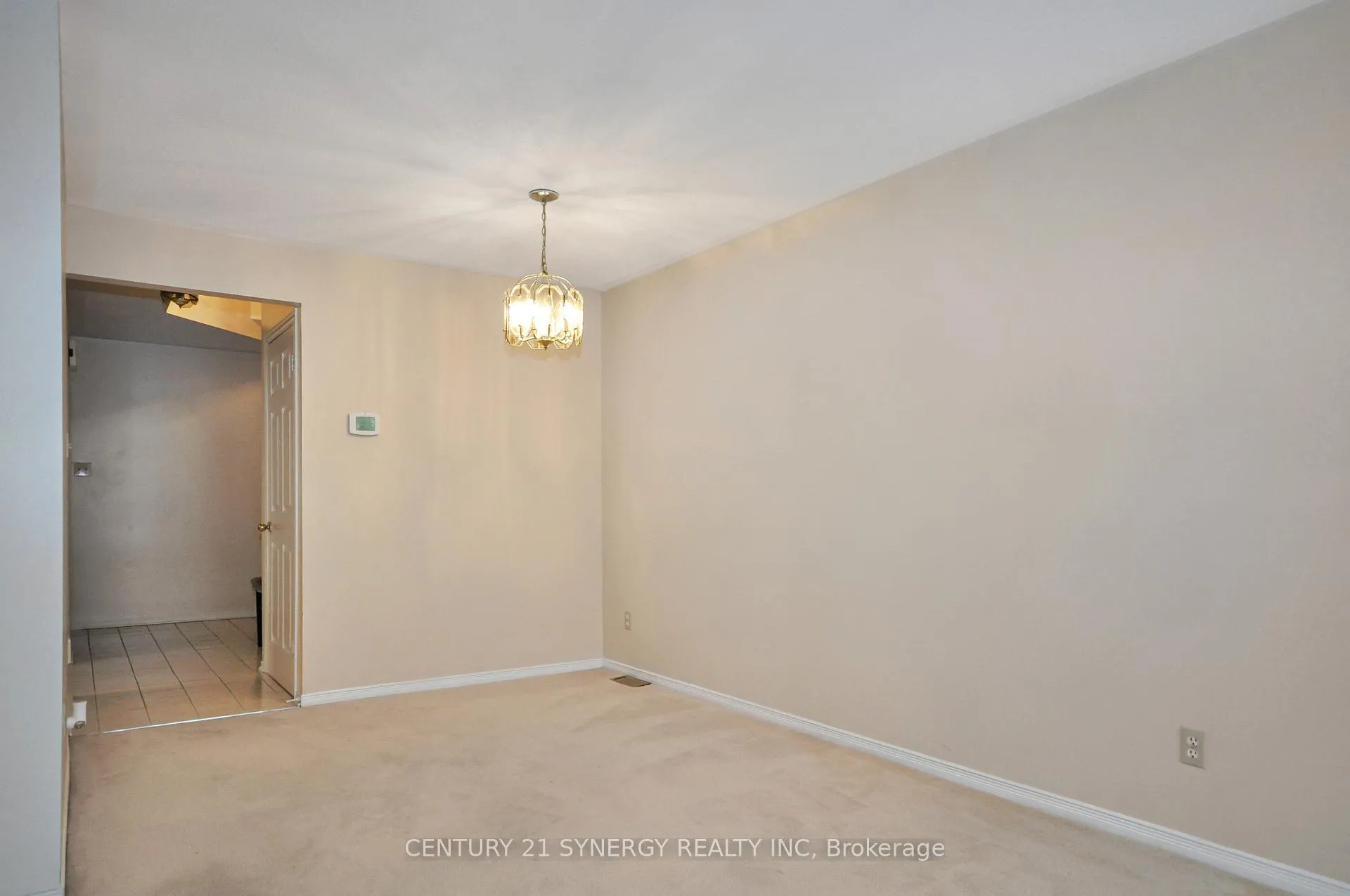 Photo 9 of 9 Raj Terrace, Ottawa, Hunt Club Park — HOMEH