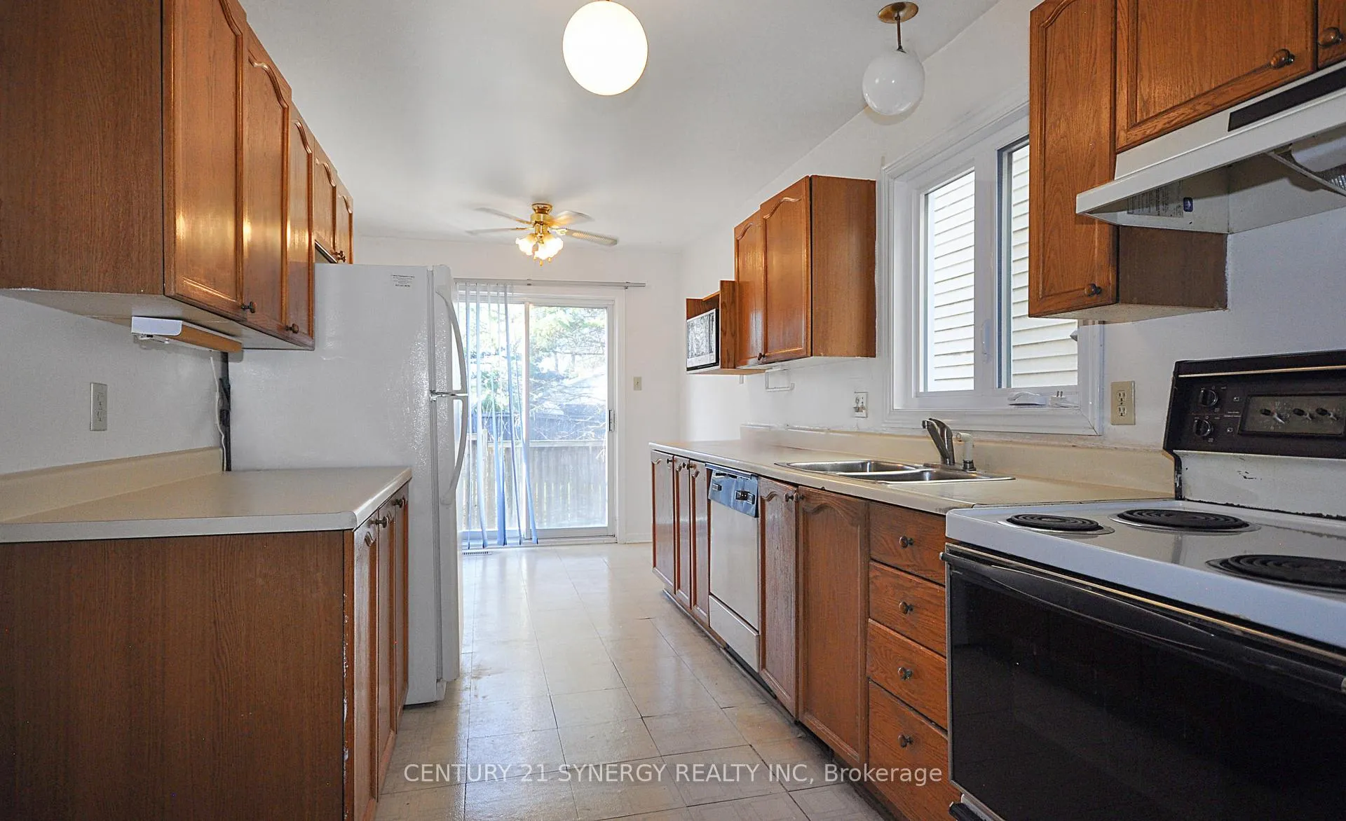 Photo 14 of 9 Raj Terrace, Ottawa, Hunt Club Park — HOMEH