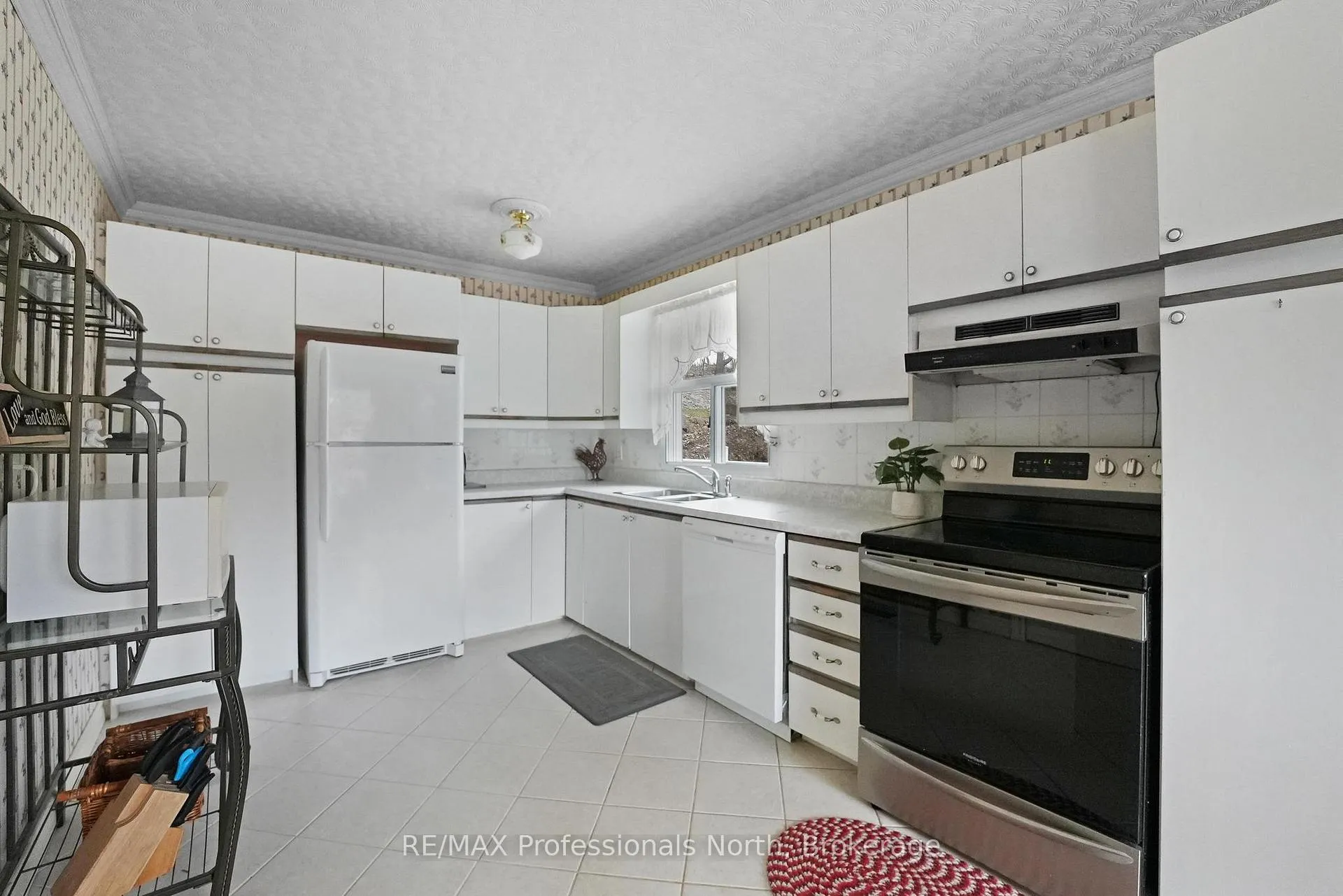 Photo 15 of 1103 Summer Lane, Minden Hills, Minden — HOMEH