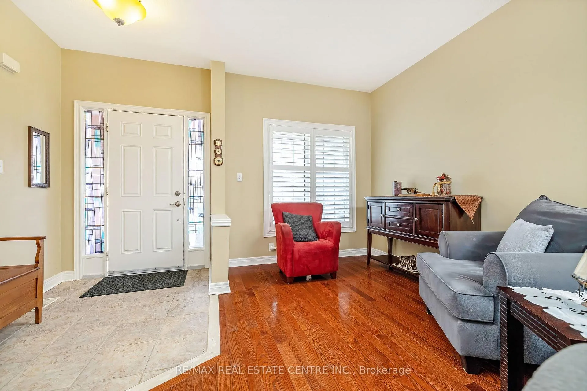 Photo 4 of 305 Teetzel Drive, Milton, Clarke — HOMEH