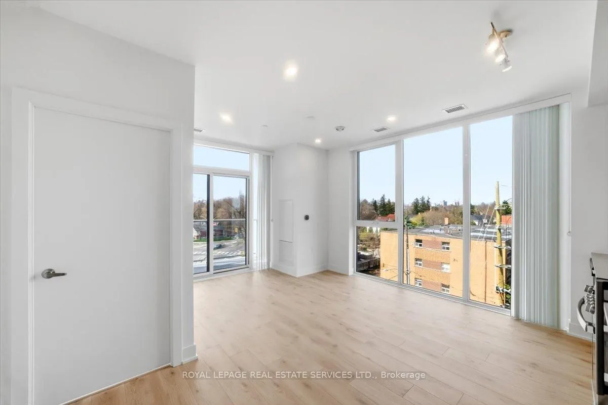 Photo 14 of Unit 403, 2088 James Street, Burlington, Brant — HOMEH