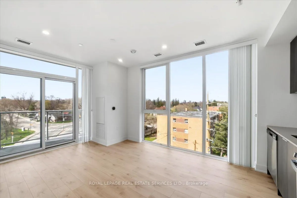 Photo 16 of Unit 403, 2088 James Street, Burlington, Brant — HOMEH