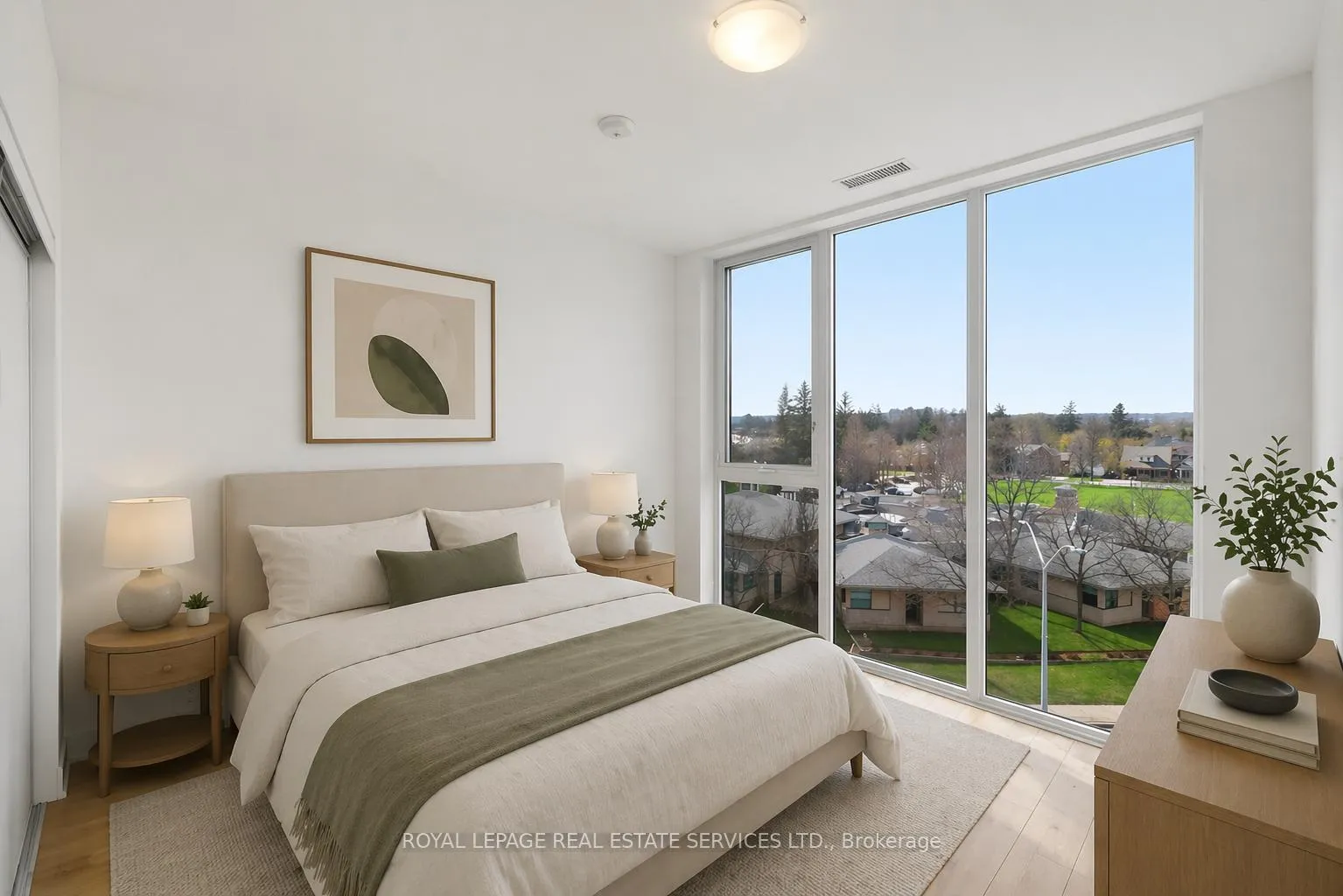 Photo 18 of Unit 403, 2088 James Street, Burlington, Brant — HOMEH