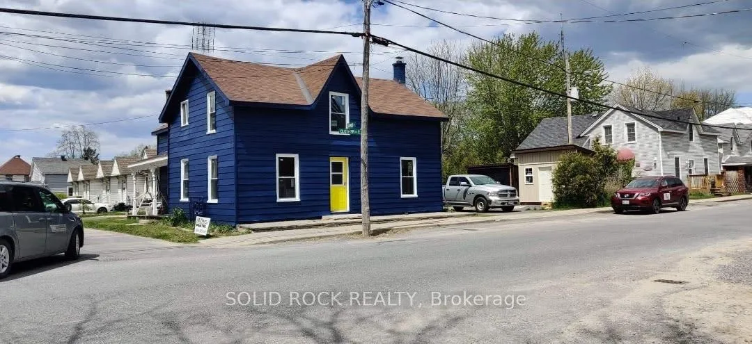 Photo of 201 Clothier St Street E