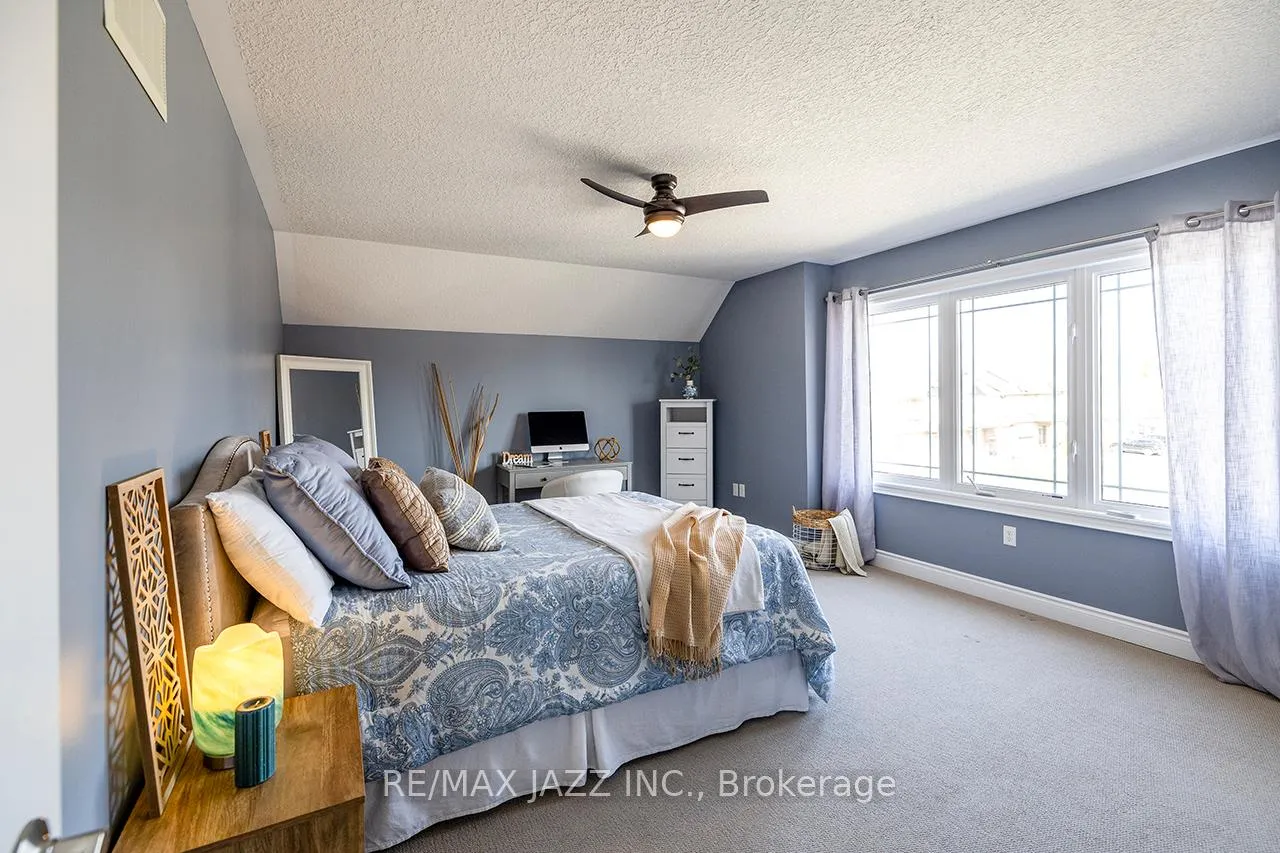 Photo 28 of 43 Elmer Adams Drive, Clarington, Courtice — HOMEH