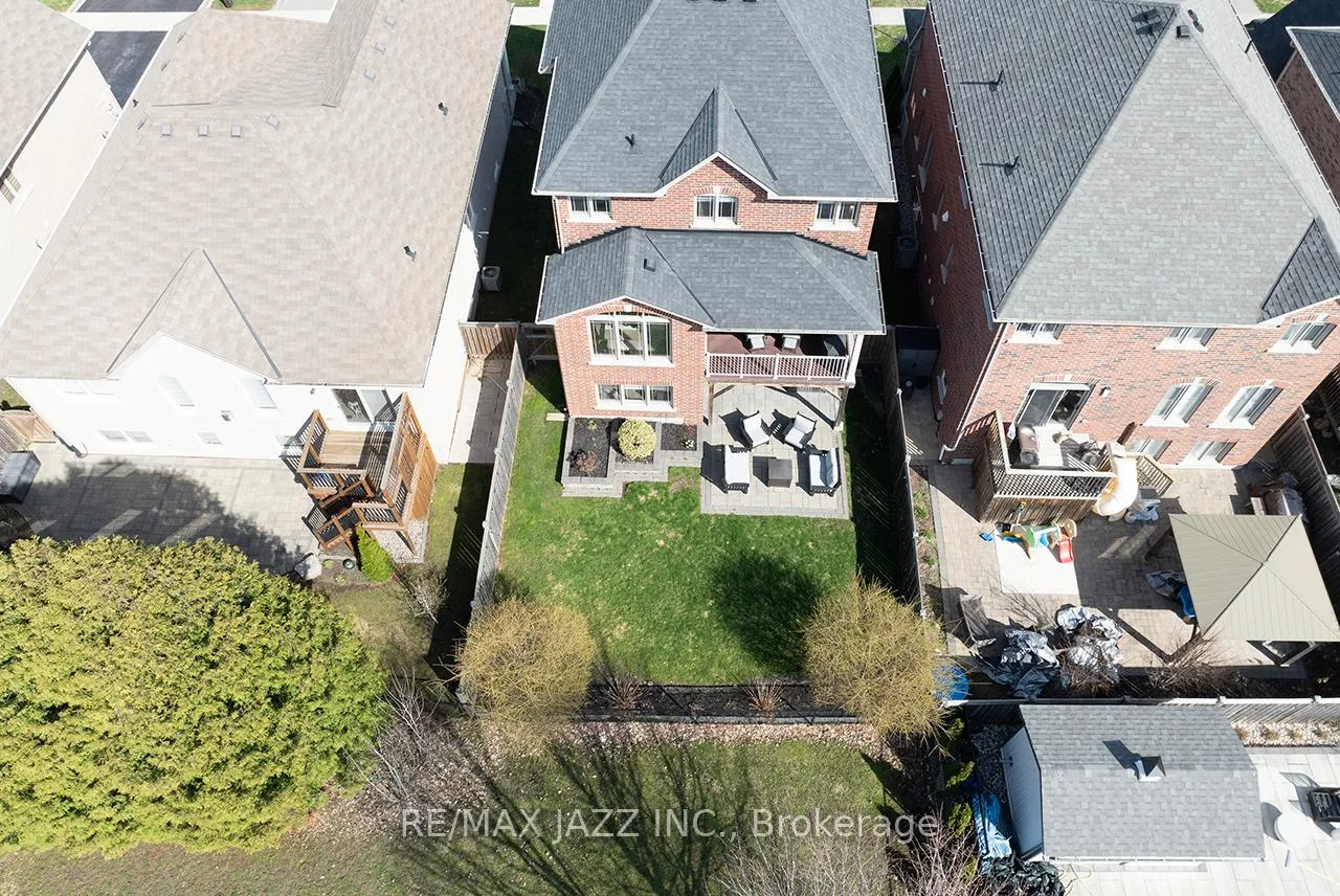 Photo 39 of 43 Elmer Adams Drive, Clarington, Courtice — HOMEH