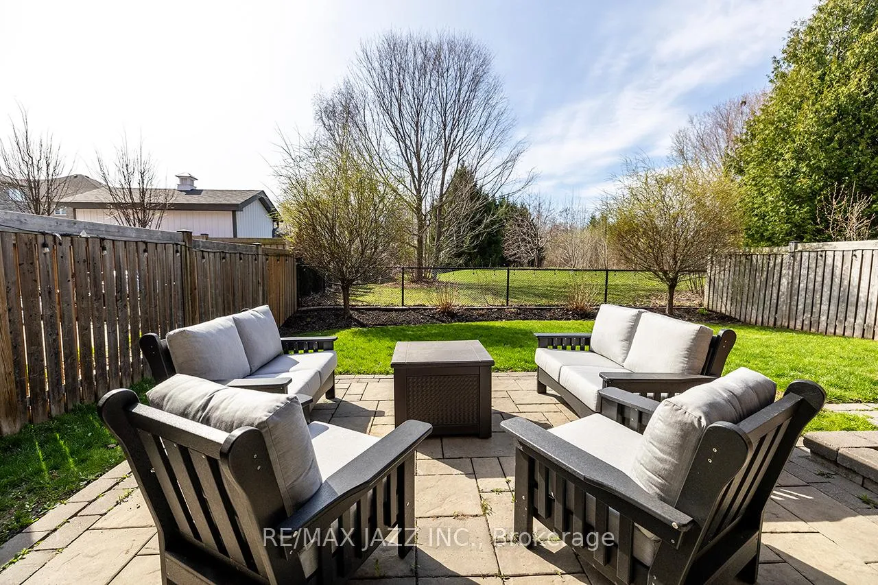 Photo 45 of 43 Elmer Adams Drive, Clarington, Courtice — HOMEH