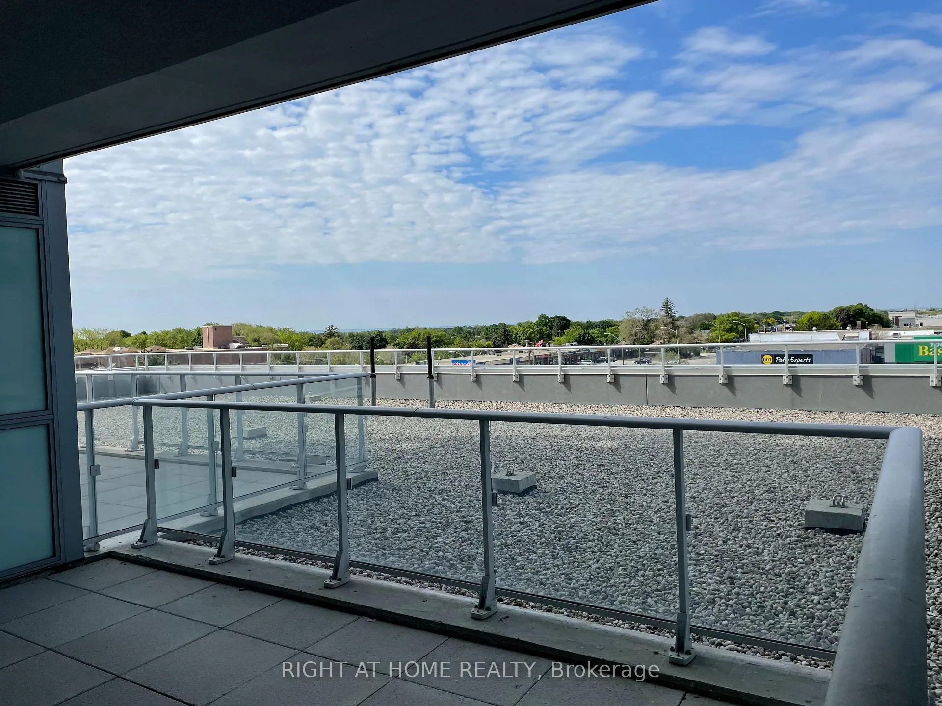 Photo 18 of Unit 410, 55 Speers Road, Oakville, Central — HOMEH