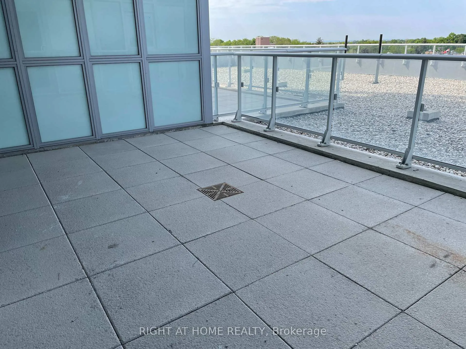 Photo 19 of Unit 410, 55 Speers Road, Oakville, Central — HOMEH
