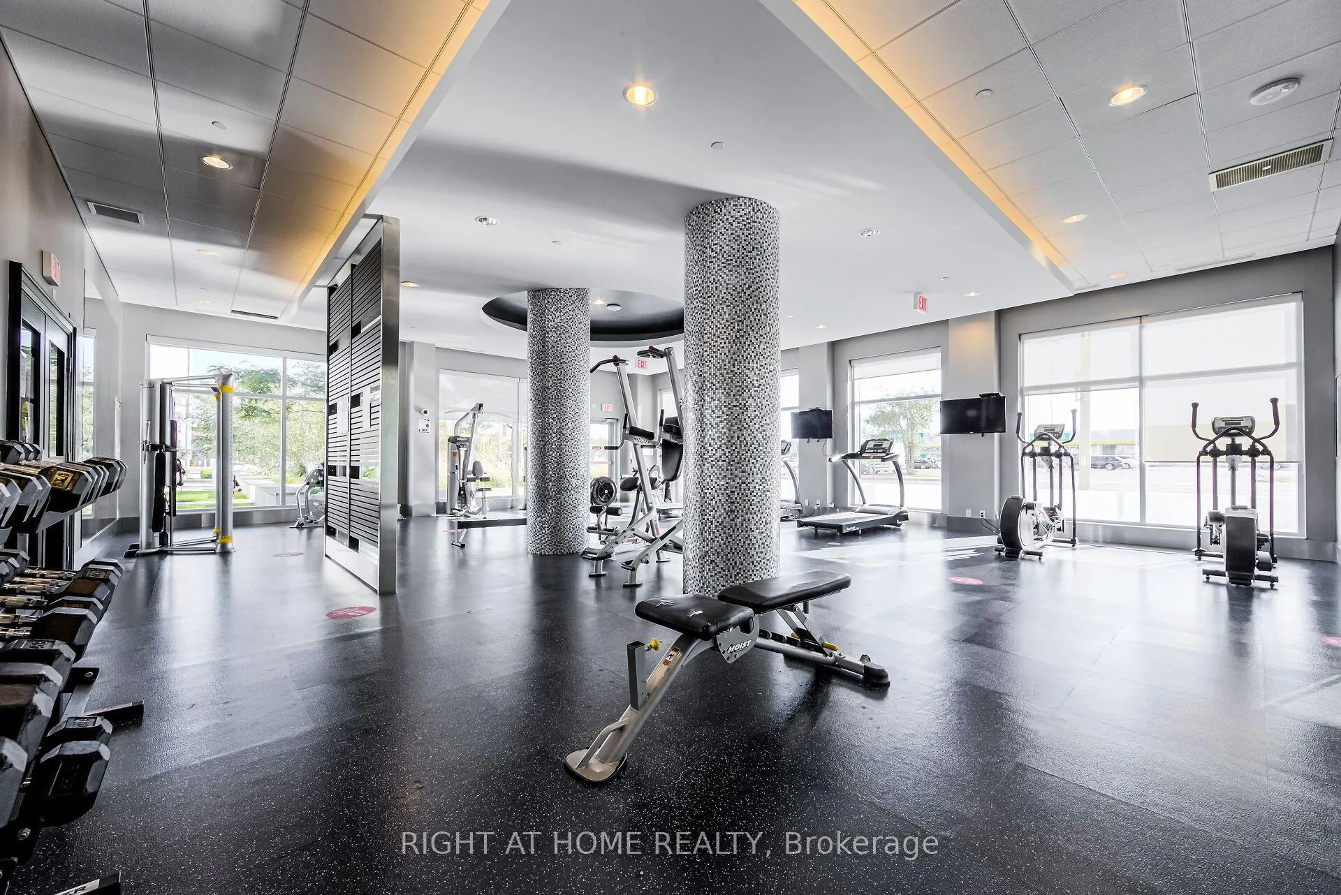 Photo 27 of Unit 410, 55 Speers Road, Oakville, Central — HOMEH